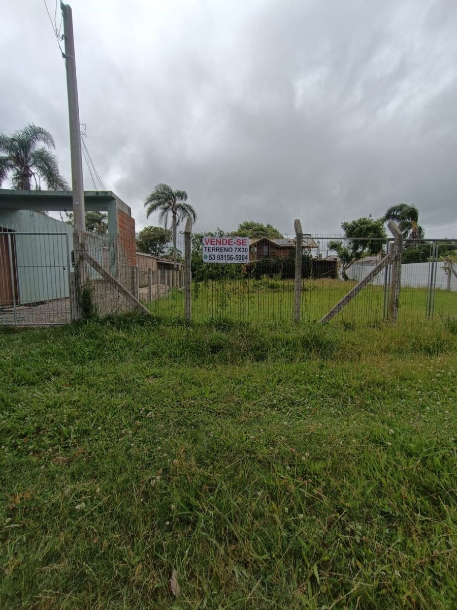 Terreno - Venda - Laranjal - Pelotas - RS